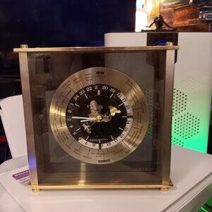 Seiko World Time Airplane Seconds Hand Quartz Desk Mantle Clock Tribute **READ**